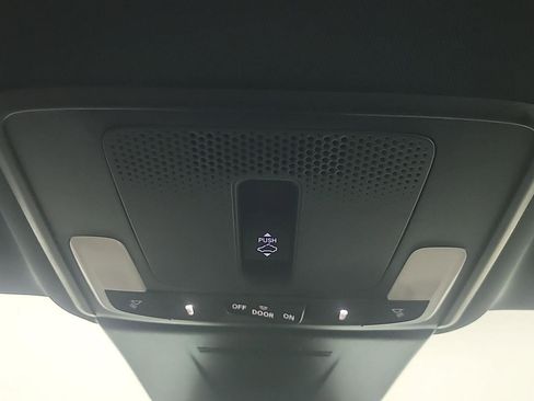 Certified 2025 Honda Civic Sport image 32