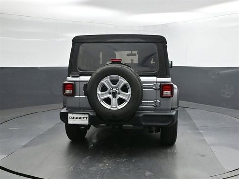 Used 2020 Jeep Wrangler Unlimited Sport S image 8