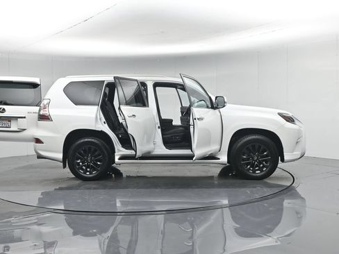 Used 2021 Lexus GX 460 Premium w/ Premium Package AWD/4WD image 5