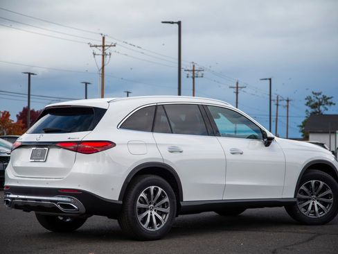 New 2026 Mercedes-Benz GLC 300 4MATIC image 8