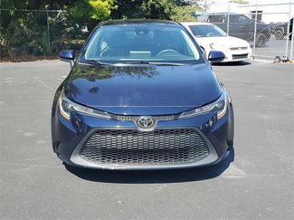 Used 2022 Toyota Corolla LE video 2