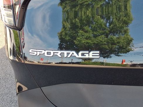 Used 2023 Kia Sportage X-Line AWD/4WD image 31