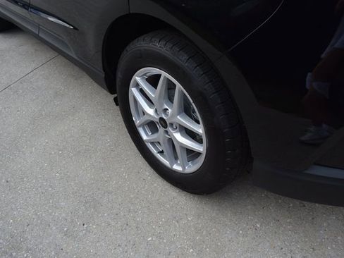 Used 2024 Ford Edge SEL image 14