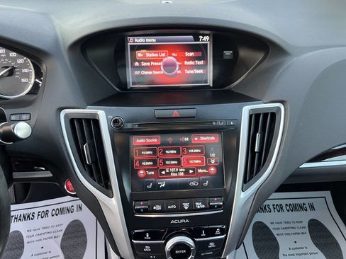 Used 2017 Acura TLX image 26