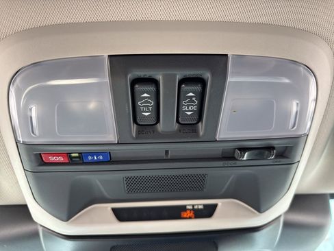 Certified 2025 Subaru Crosstrek 2.5i Limited w/ Popular Package #3A image 19