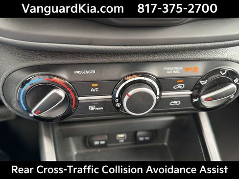 Certified 2025 Kia Soul LX image 20