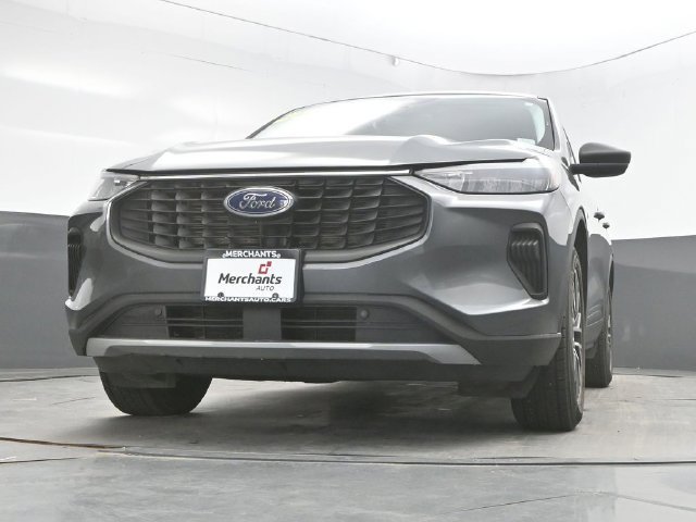 Used 2023 Ford Escape Active w/ Tech Pack #1 AWD/4WD image 42