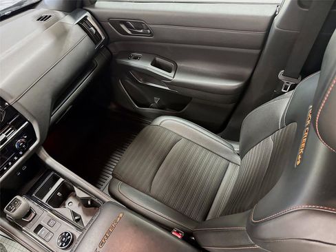 Used 2023 Nissan Pathfinder Rock Creek image 22