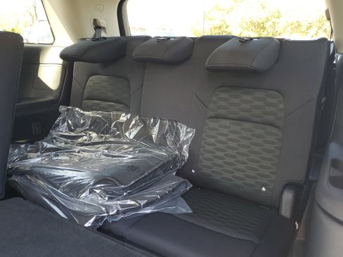 New 2026 Nissan Pathfinder SV image 8