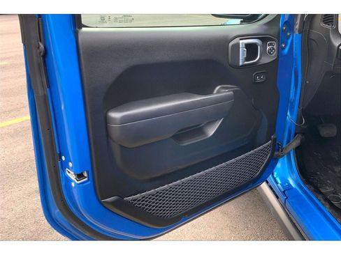 Used 2026 Jeep Wrangler Unlimited Sport AWD/4WD image 23