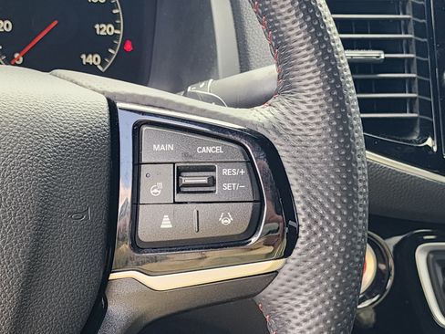 Certified 2025 Honda Ridgeline Black Edition image 26