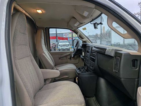 New 2024 Chevrolet Express 3500 w/ Power Convenience Package image 15