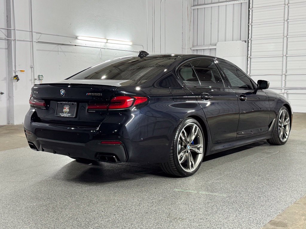Used 2023 BMW M550i xDrive AWD/4WD image 11