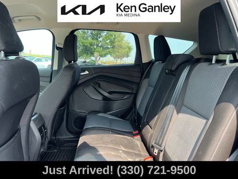 Used 2019 Ford Escape SE FWD image 10