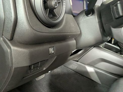 New 2026 Chevrolet Colorado ZR2 w/ Technology Package AWD/4WD image 15