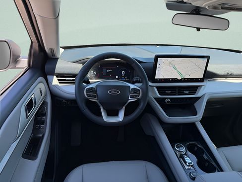 New 2026 Ford Explorer Active w/ Active Comfort Package AWD/4WD image 7