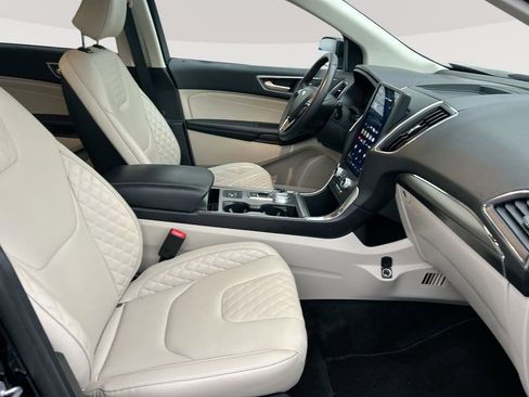 Used 2024 Ford Edge Titanium AWD/4WD image 30