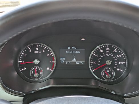 Used 2022 Kia Telluride S AWD/4WD image 27