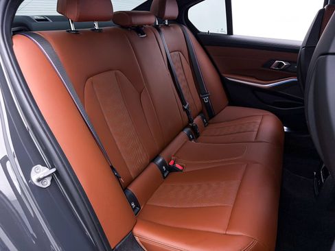 Used 2025 BMW M3 Competition w/ Executive Package AWD/4WD image 42