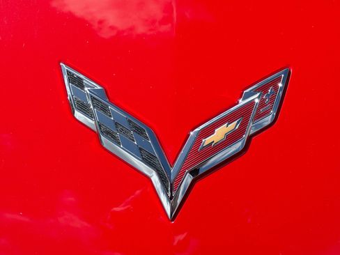 Used 2015 Chevrolet Corvette Stingray Coupe w/ 3LT Preferred Equipment Group image 10