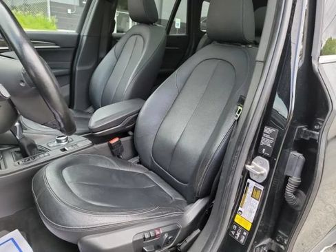 Used 2018 BMW X1 xDrive28i AWD/4WD image 11
