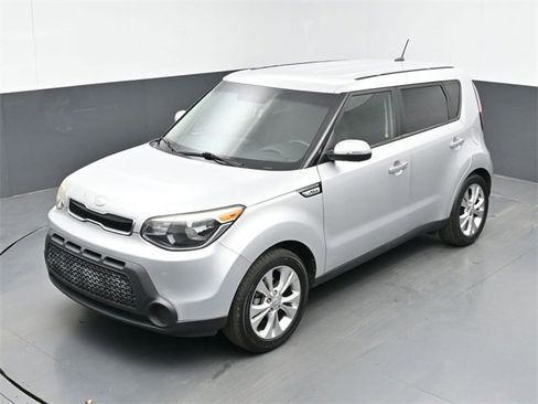 Used 2014 Kia Soul + image 15