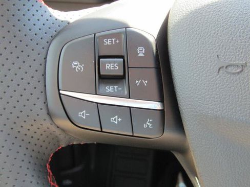Used 2024 Ford Escape ST-Line w/ Tech Pack #1 AWD/4WD image 19