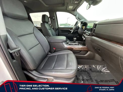 Used 2025 GMC Sierra 1500 Elevation w/ Elevation Premium Package AWD/4WD image 20