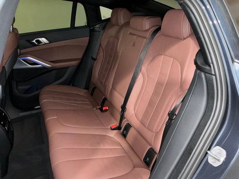 Used 2022 BMW X6 xDrive40i w/ M Sport Package image 18