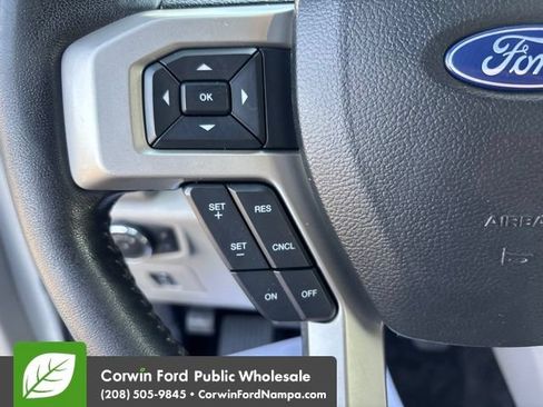 Used 2017 Ford F150 Lariat AWD/4WD image 18