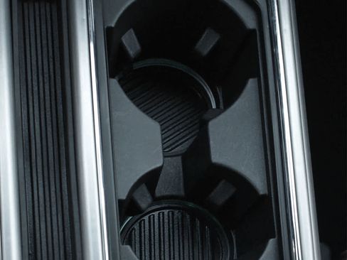 Used 2019 Ford F150 Platinum w/ Equipment Group 701A Luxury image 28