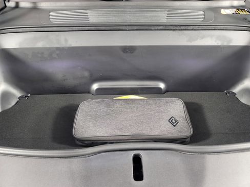 Used 2024 Rivian R1S Adventure image 14