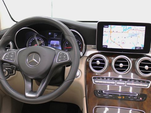 Used 2018 Mercedes-Benz GLC 300 GLC 300 SUV w/ Multimedia Package image 51