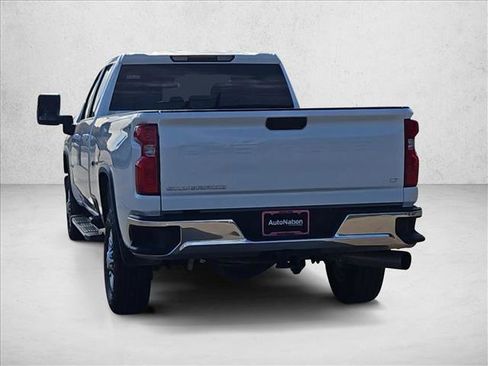 Used 2025 Chevrolet Silverado 2500 LT w/ Convenience Package AWD/4WD image 6