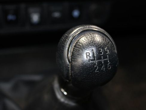 Used 2020 Toyota Tacoma TRD Off-Road w/ TRD Premium Off Road Package image 33