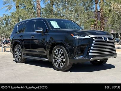New 2026 Lexus LX 600 4WD w/ Luxury Package
