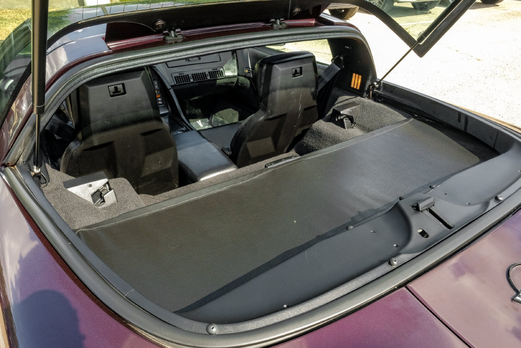 Used 1993 Chevrolet Corvette Coupe RWD image 44