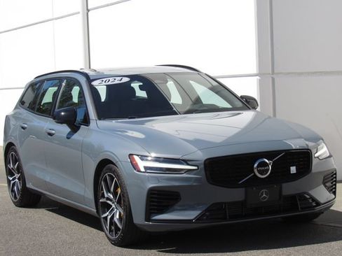 Used 2024 Volvo V60 T8 Polestar AWD/4WD image 2