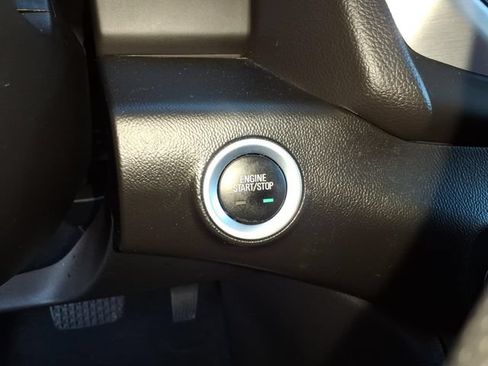 Used 2024 GMC Terrain SLE w/ Driver Convenience Package AWD/4WD image 33