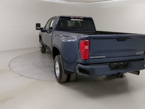 Used 2021 Chevrolet Silverado 3500 High Country image 16