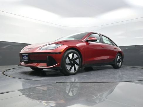 New 2025 Hyundai Ioniq 6 SE AWD/4WD image 31