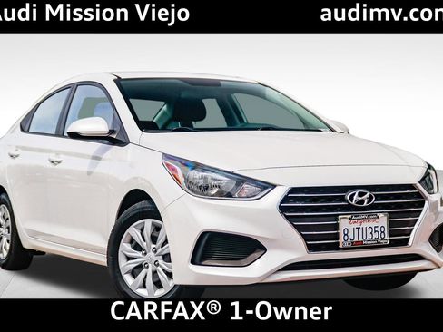 Used 2019 Hyundai Accent SE FWD image 1