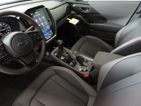 New 2025 Subaru Crosstrek 2.5i Limited w/ Crosstrek Mirror Package image 22