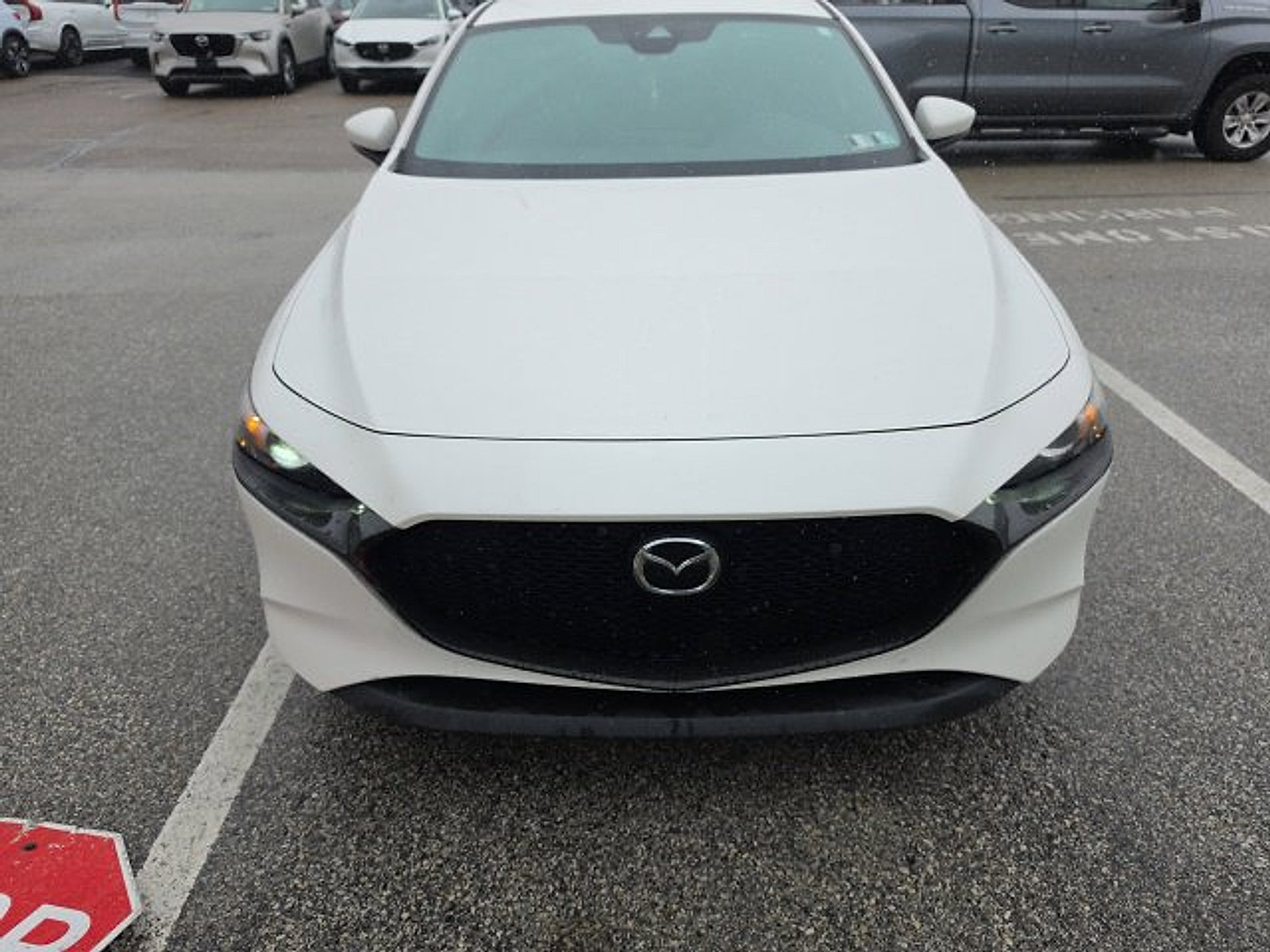 Used 2023 MAZDA MAZDA3 s FWD image 12