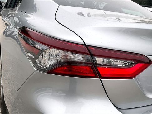Used 2024 Toyota Camry LE FWD image 27