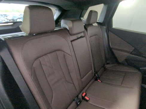 Used 2026 BMW X3 xDrive30 w/ Convenience Package image 30