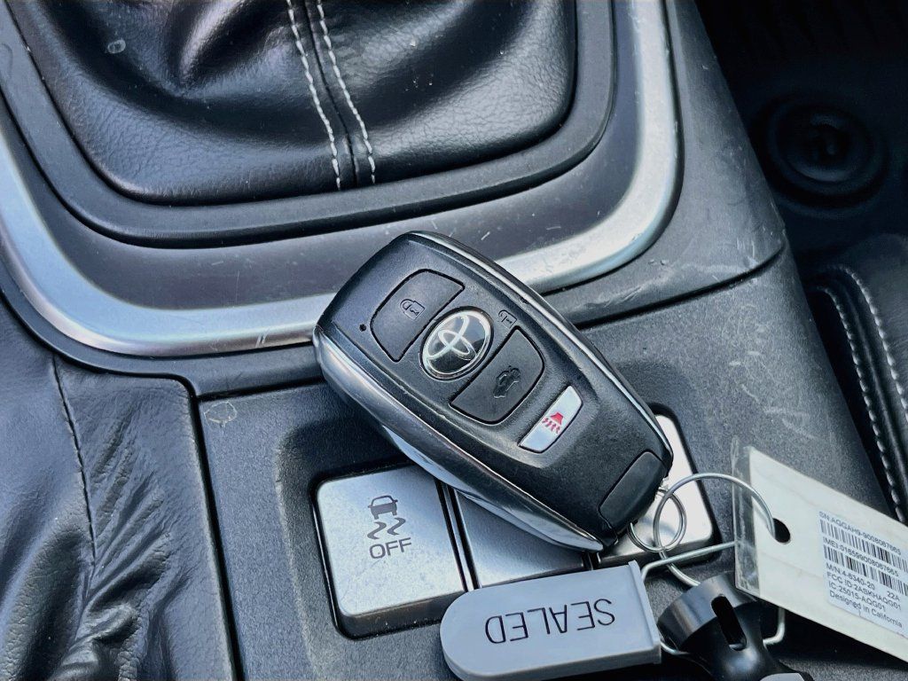 Used 2023 Toyota GR86 Premium RWD image 31