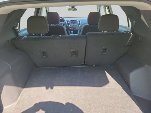 Used 2024 Chevrolet Equinox LT FWD image 31