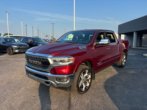Used 2019 RAM 1500 Limited AWD/4WD image 3