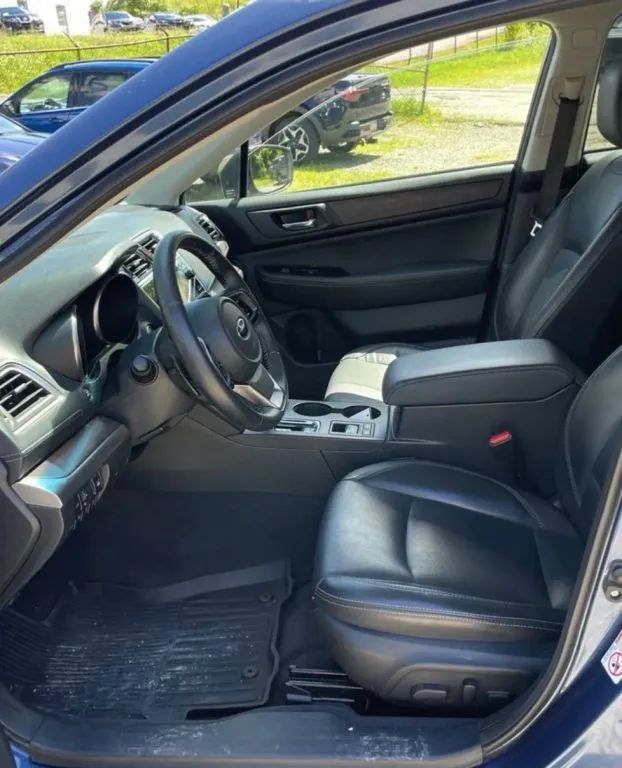 Used 2019 Subaru Outback 2.5i Limited w/ Popular Package #2 AWD/4WD image 9